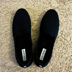 Steve Madden black shoes. 9.5